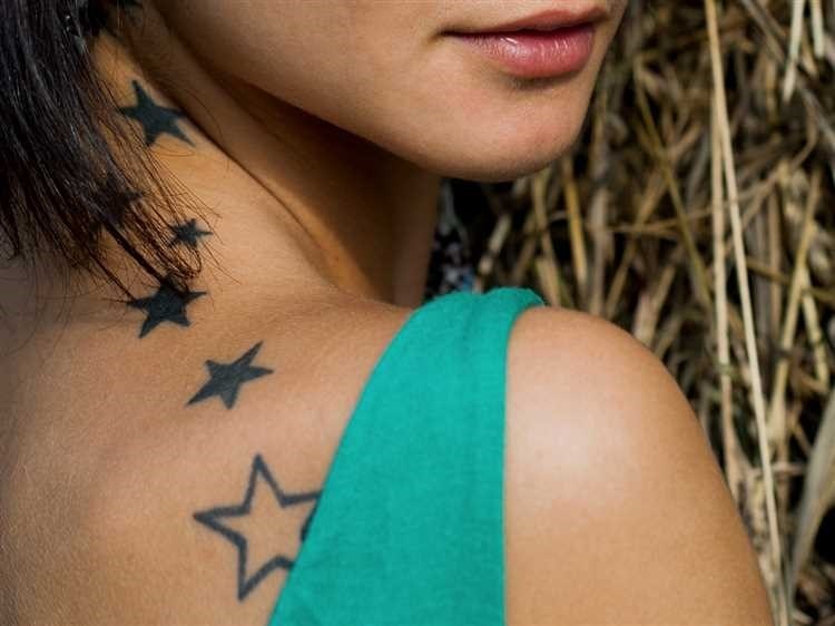 Татуировка звезды на плече стильный образ и индивидуальность